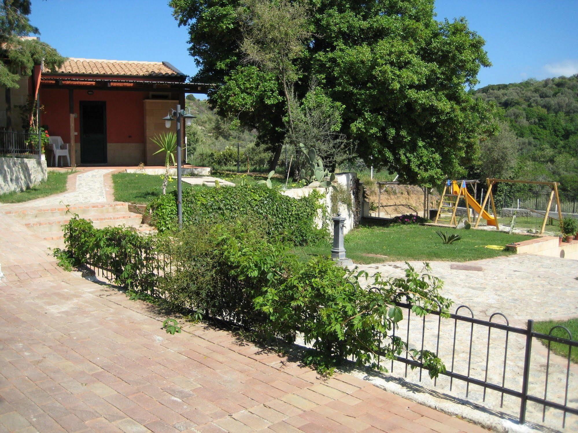 Residenza Mediterranea Zambrone Dış mekan fotoğraf